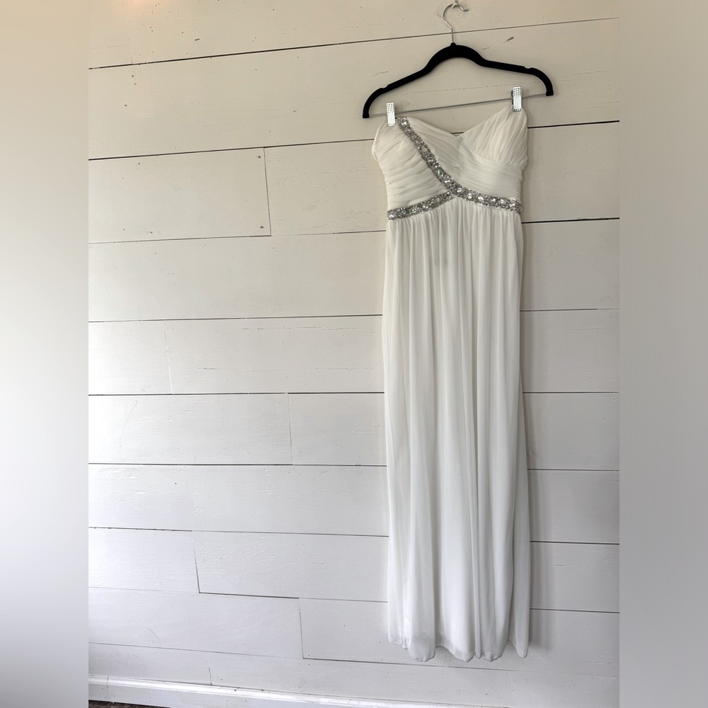 NWT City Studios White Rhinestone Formal Dress 7 Macys